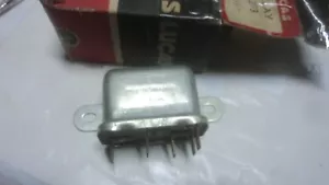 M4515 XX - 33293 RELAY LUCAS RELE JAGUAR TRIUMPH MG ASTON MARTIN LAND ROVER - Imagen 1 de 3