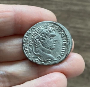 ROMANA. CARACALLA (198-217 D.D.). TETRADRACMA PLATEADO DE FENICIA, PTOLEMAIDA-AS. - Imagen 1 de 4