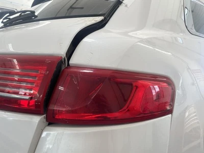 Used Right Tail Light Assembly fits: 2019 Lincoln Mkt quarter panel mounted LED - Image 1 of 4