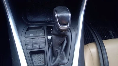 RAV 4     2019 Transmission Shift 2056595 - Image 1 of 4