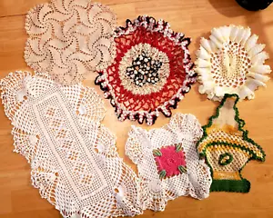 VTG Lot of Hand Crocheted Doilies white ivory pink yellow green red A21 - Picture 1 of 14