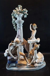 Lladro Figurine, Ballet Trio #5235 - Picture 1 of 15