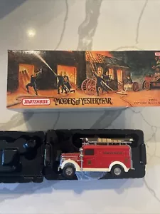 Matchbox Of Yesteryear Fire Truck YFE-10 1937 G.M.C. Rescue Squad Van - Picture 1 of 3
