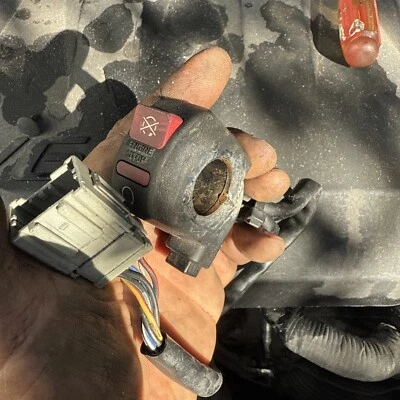 HONDA CBR 600RR 2013 2023 Right Kill Switch — 第 1/2 张图片