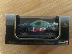 Revell Limited Edition #18 Bobby Labonte 1997 Authentic Die Cast Replica 1:64 - Picture 1 of 2