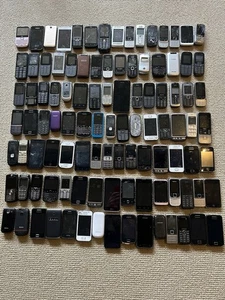 Job Lot Mix 100 x UNTESTED Mix of Mobile Phones - Afbeelding 1 van 5