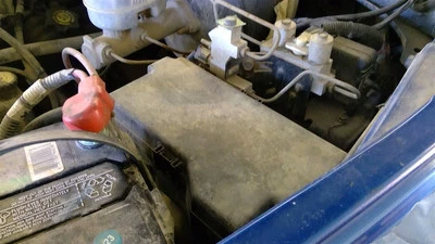 RAM1500   1998 Fuse Box Engine 1633949 - Imagem 1 de 4