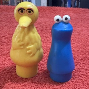 Vintage 1977 Fisher Price Sesame Street Cookie Monster & Big Bird Figures - Picture 1 of 3