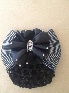 BLACK AND WHITE SHOW BOW WITH CLEAR RHINESTONES HAND CROCHET - Picture 1 of 3