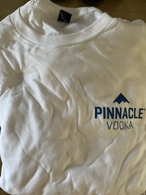 Camiseta Pinnacle Vodka Promocional Blanca Talla Adulto L Foto 1 de 3