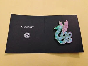 Occamy Emaille Pin, Phantastische Tierwesen, Harry Potter, Zauberwelt, Beutekiste - Bild 1 von 1
