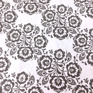 587. Grey Folk Flowers 100% Cotton Fabric. Price per 1/2 metre - Picture 1 of 3