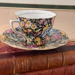 Taza de té y platillo Rosina English Bone China tapiz negro chintz - Imagen 1 de 6