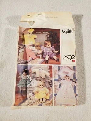 Vintage Vogue Craft Pattern 2592 ~ Baby Doll Wardrobe - Image 1 of 3
