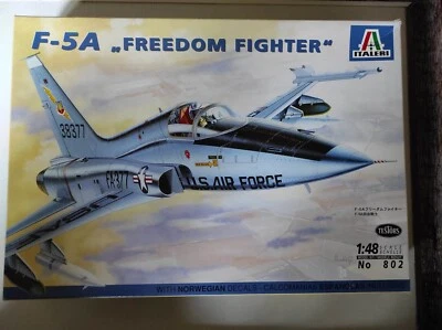 ITALERI #802 F-5A "Freedom Fighter" 1:72 - Immagine 1 di 3