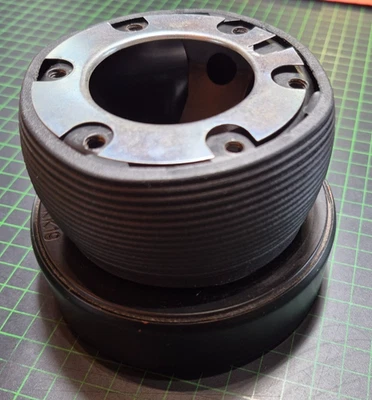 Raid Nabe KK19 für BMW e30 - Lenkradnabe - Bild 1 von 4