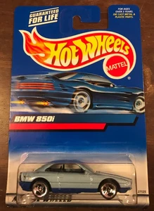 2000 Hot Wheels BMW 850i #159  metallic light blue; blue base 2451 FQ - Picture 1 of 5