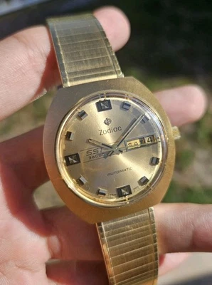 ZODIAC SST 36000 HI BEAT AUTOMATIC WATCH Vintage & Rare - Image 1 of 4
