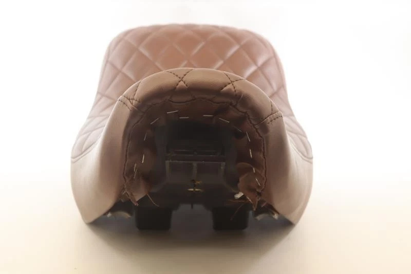 Selle KAWASAKI 1500 VULCAN 1988 à 1992 - Photo 1/4