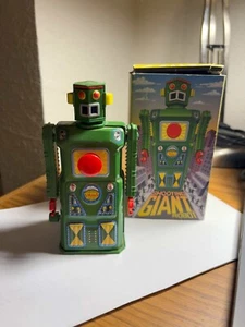 ROBOT Shooting Giant Robot made in Japan 1998 - Picture 1 of 5
