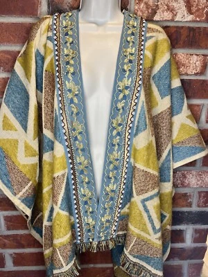 Soft Surroundings Shawl Poncho Aztec 均码蓝色和棕色  — 第 1/4 张图片