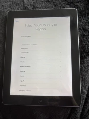 Apple iPad 4th Gen. 16GB, Wi-Fi, 9.7in - Black - Image 1 of 2