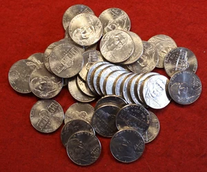 2020-P Jefferson Nickels 40 Coin roll Circulated - Picture 1 of 5