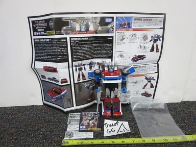 Masterpiece Smokescreen Transformers figure MP-19 - Image 1 of 4