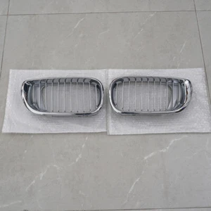 FRONT KIDNEY GRILL Chrome for BMW E46 4DR 320i 325i 330i 2002 - 2005 2003 2004 - Picture 1 of 13
