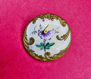 Antique Rococo Border Floral Painted Enamel on Gilt Brass Button - E. M. PARIS - Picture 1 of 2