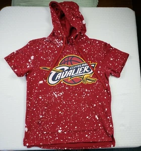Cleveland Cavaliers Men's Splatter Paint Short Sleeve Hoodie Sweat Shirt Small - Picture 1 of 8