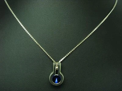 835 Argento Catena & 925 Sterling Ciondolo Con Sint. Zaffiro Ricoperto / 9,8g - Immagine 1 di 4