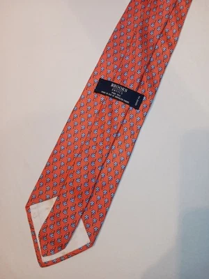 Corbata Salmon Brooks Brothers Basics Foto 1 de 4