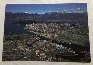 Vista aérea de Vancouver y la isla de Granville. Postal (Z2) - Imagen 1 de 2