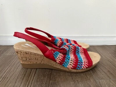 Sandálias anabela Karen Scott Meriamm macramê conforto biqueira aberta de cortiça falsa - Imagem 1 de 4