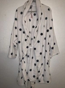 VICTORIA'S SECRET COZY SHORT PLUSH BATH ROBE LOGO White W/POLKA DOT M/L NWT - Picture 1 of 7