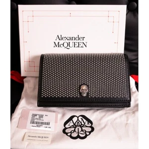 NUEVO $1390 ALEXANDER MCQUEEN Negro Cuero ESTUCHADO CALAVERA BOLSO BANDOLERA SOLAPA NUEVO EN CAJA - Imagen 1 de 13