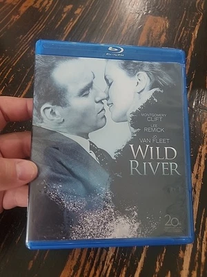 Wild River Blu-ray 1960 20th Century Fox Studio Classics Works Montgomery Clift - Image 1 of 4