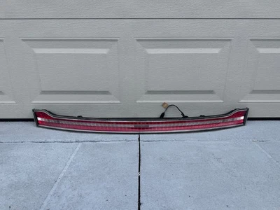 2013 - 2020 Lincoln MKZ Rear Center Trunk Tailgate Tail Light Bar Lamp OEM - Image 1 of 4