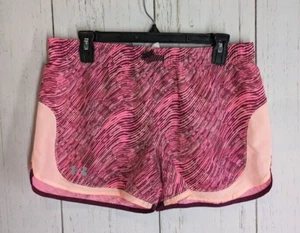 Under Armour Size Youth XL Girls Junior Pink Patterned Gym Active Shorts - Picture 1 of 6
