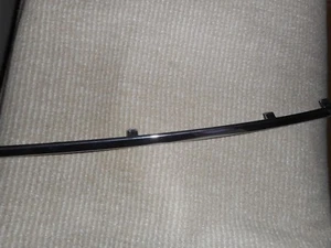 Original Mercedes Benz E-Klasse W210 Zierleiste Chromleiste Mitte Hinten-NEU - Bild 1 von 2