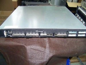 QLogic SANbox 5600 - Fibre Channel Switch - (16) Ports + (4) XPAK  - Picture 1 of 3