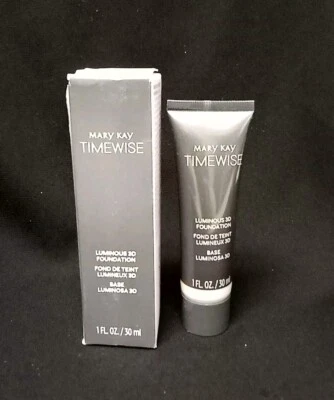 Mary Kay TimeWise Luminous 3D Liquid Foundation 1 oz Ivory W 120 - Image 1 of 2