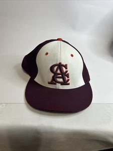 baseball hat - Picture 1 of 3