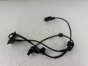 2016-2021 Hyundai Tucson Front Side ABS Wheel Speed Sensor 95671-D3000 - Picture 1 of 6