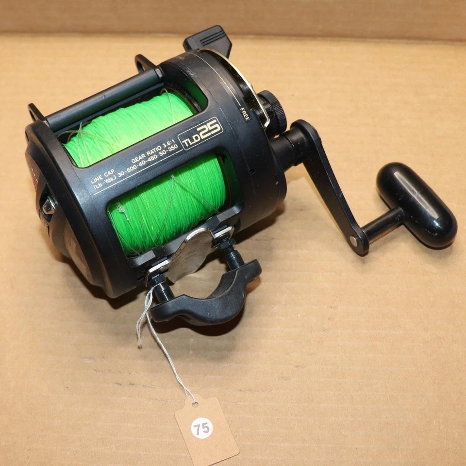 Shimano Triton TLD25 3:6:1 Gear Ratio Fishing Reel Japan TWT#75 - Image 1 of 4