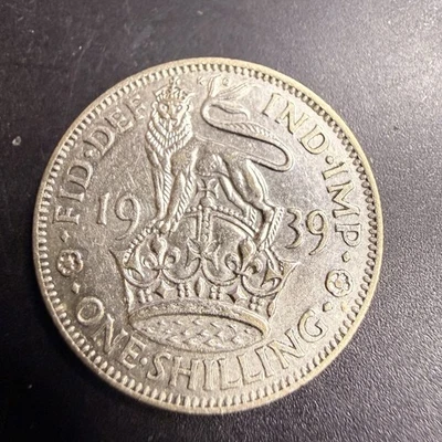 1939 Great Britain One Shilling Silver Coin K4391 - Image 1 of 2
