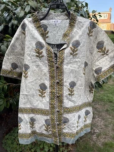 NWOT East Short Sleeved Embellished Cotton Blouse Size 12 - Picture 1 of 7