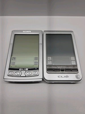 Sony Clie Lot - Image 1 of 4
