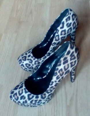 Charlotte Russe Woman's Animal Print Sky High Heels Size 9 - Image 1 of 4